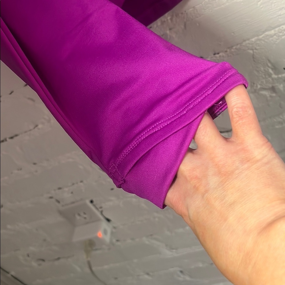 Under Armour Purple Long Sleeve 1/2 zip training pullover - Picture 4 of 5